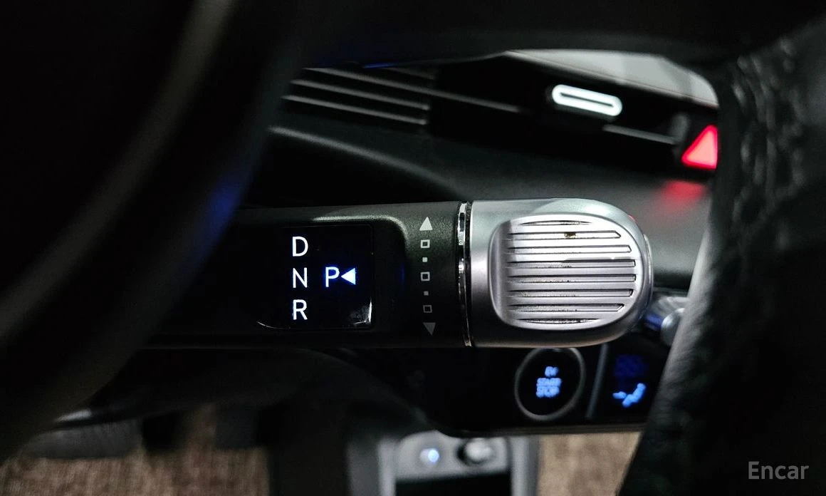 Hyundai Ioniq 5 DIGITAL* ОБДУХВАНЕ* ПОДГРЕВ* КОЖА* КАМЕР* ДИСТРОНИ, снимка 9 - Автомобили и джипове - 54064760