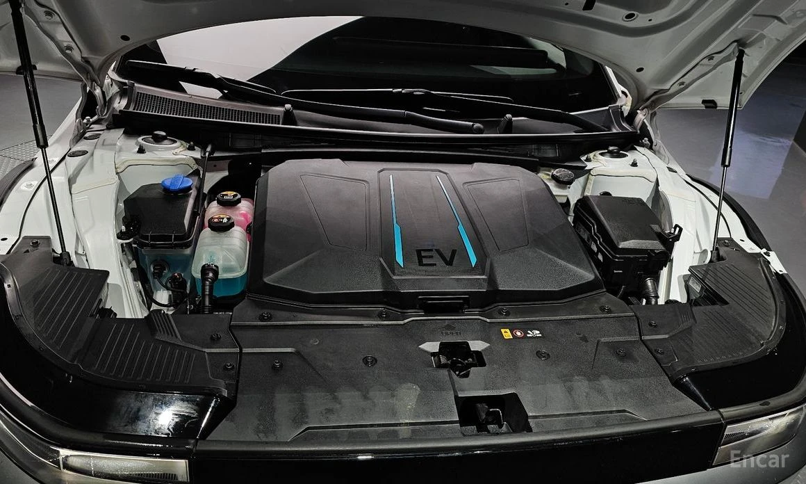 Hyundai Ioniq 5 DIGITAL* ОБДУХВАНЕ* ПОДГРЕВ* КОЖА* КАМЕР* ДИСТРОНИ, снимка 6 - Автомобили и джипове - 54064760