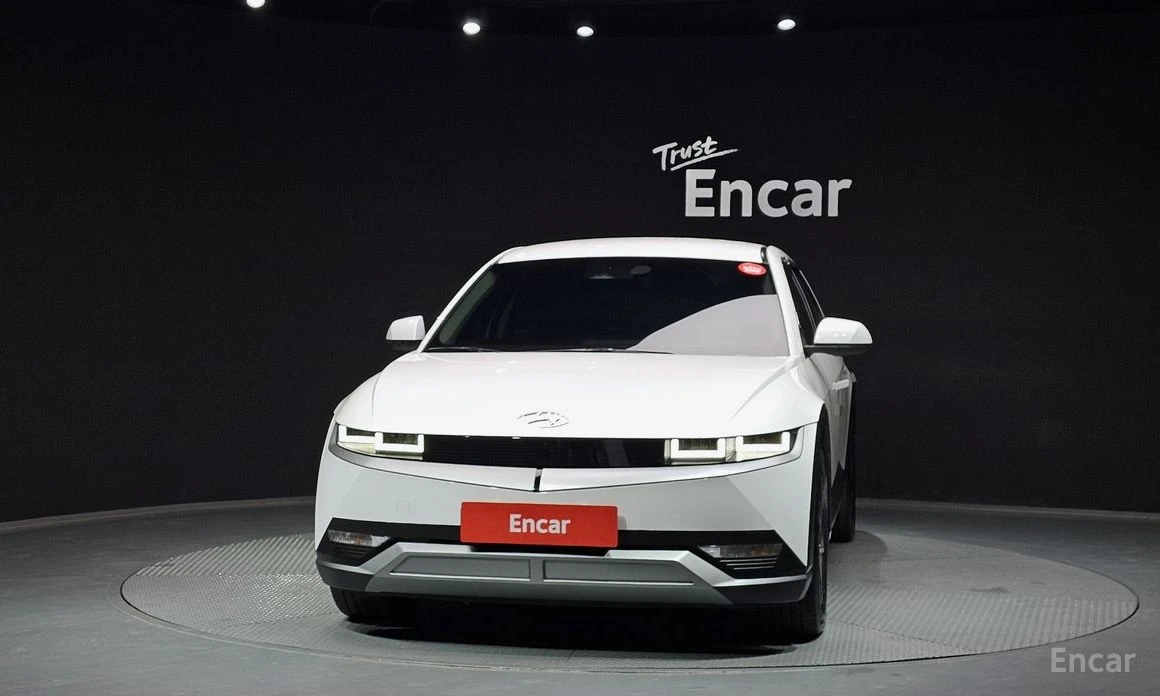 Hyundai Ioniq 5 DIGITAL* ОБДУХВАНЕ* ПОДГРЕВ* КОЖА* КАМЕР* ДИСТРОНИ, снимка 3 - Автомобили и джипове - 54064760