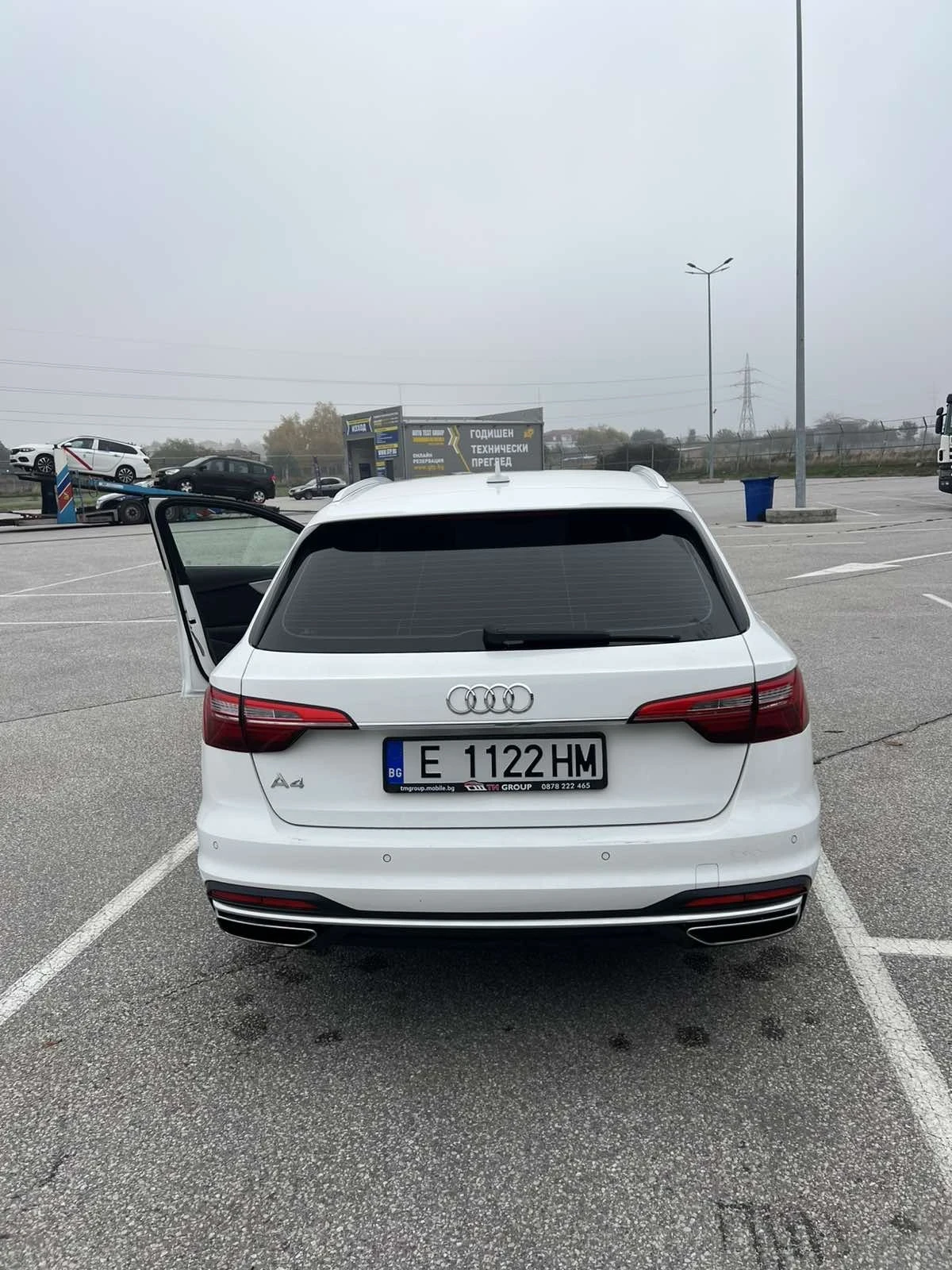 Audi A4, снимка 5 - Автомобили и джипове - 54198766