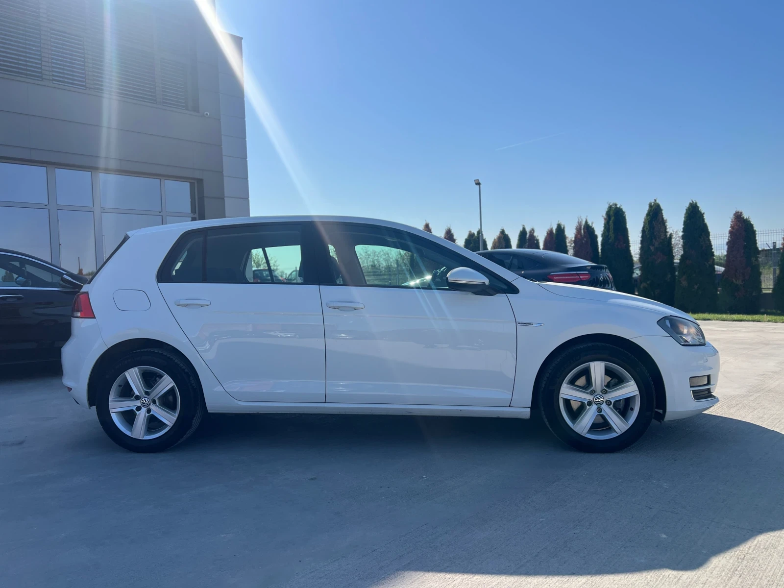 VW Golf ФАБРИЧЕН МЕТАН / TOP, снимка 5 - Автомобили и джипове - 54339284