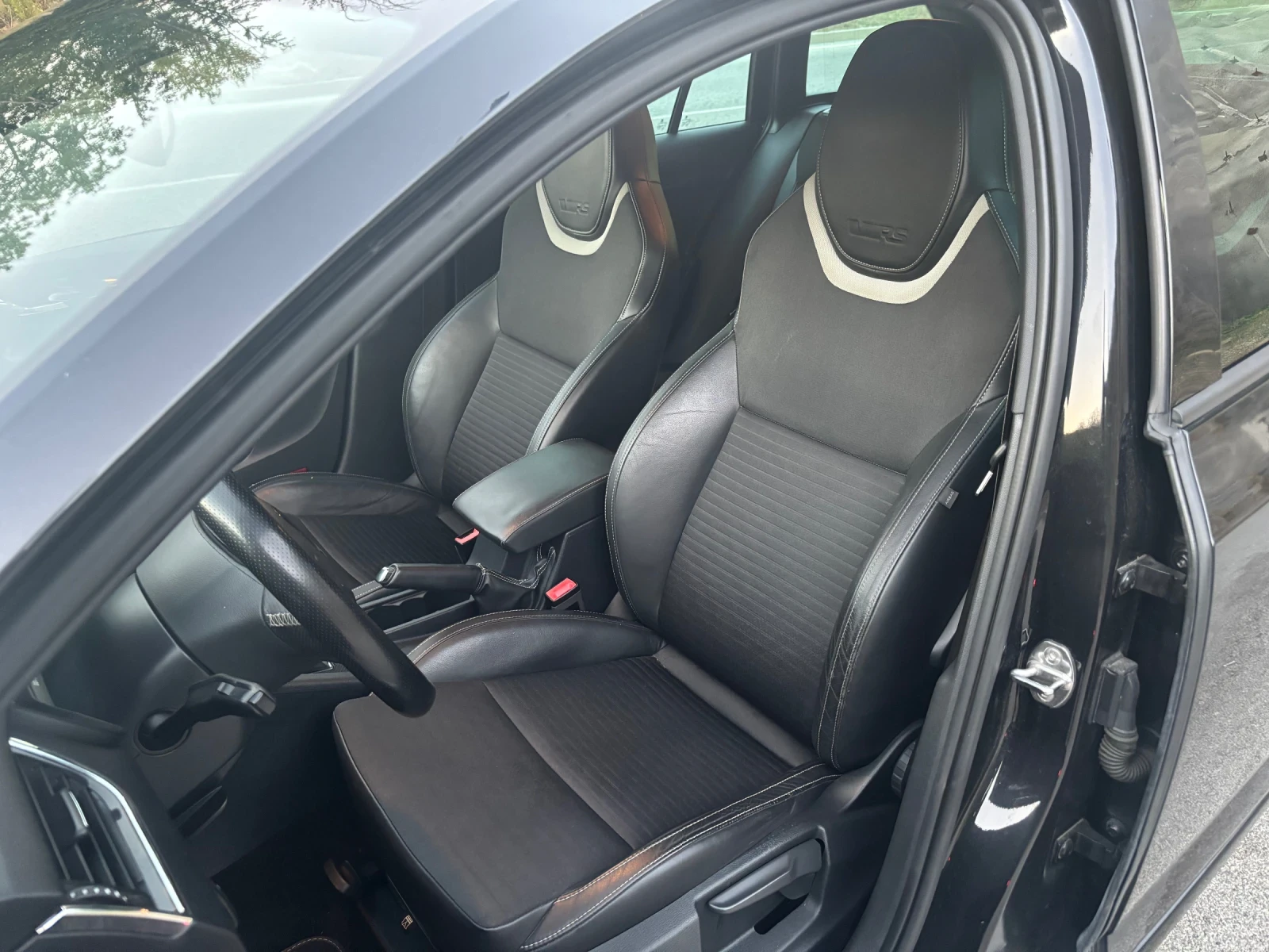 Skoda Octavia VRS, снимка 14 - Автомобили и джипове - 54359380