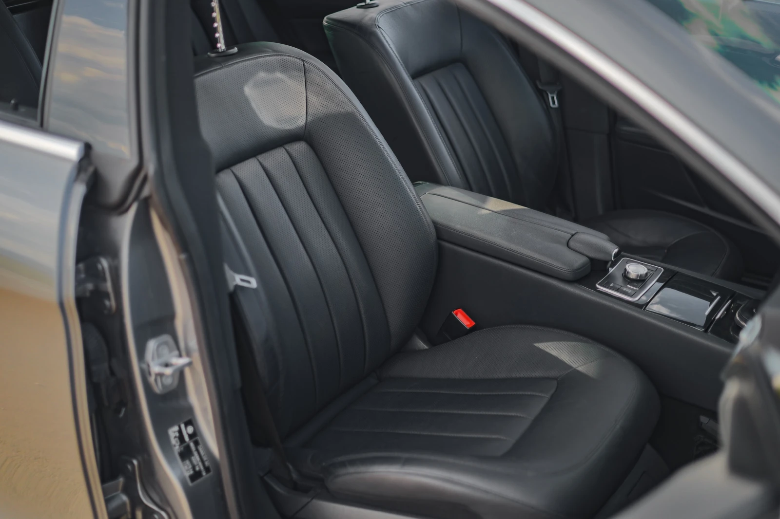 Mercedes-Benz CLS 350 C218, снимка 13 - Автомобили и джипове - 54683734