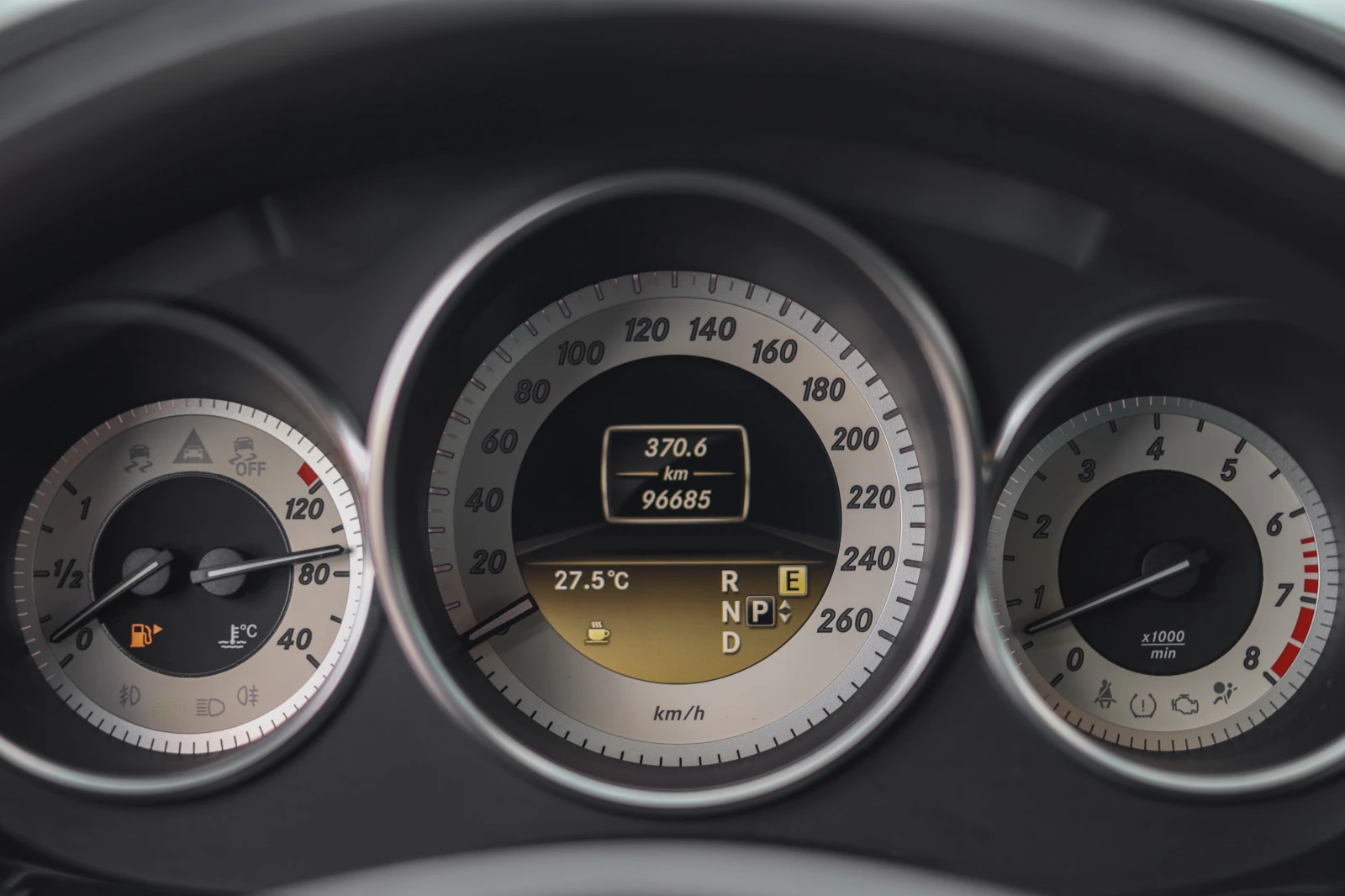 Mercedes-Benz CLS 350 C218, снимка 15 - Автомобили и джипове - 54683734