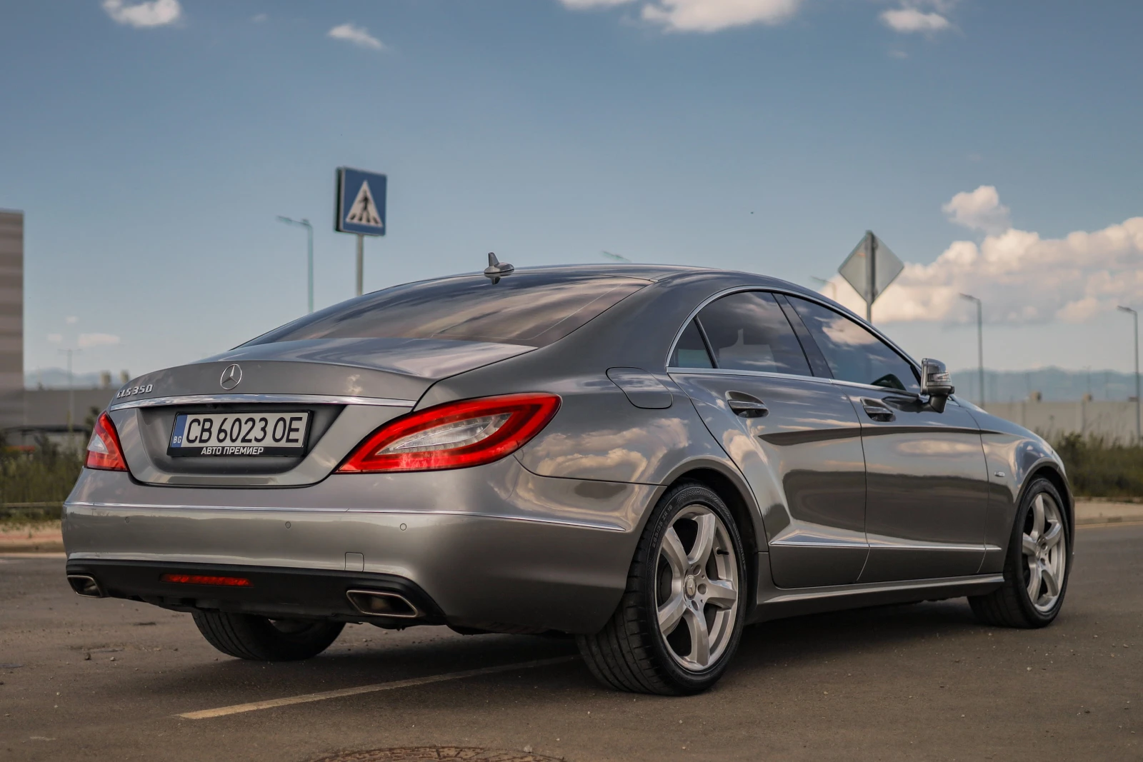 Mercedes-Benz CLS 350 C218, снимка 4 - Автомобили и джипове - 54683734