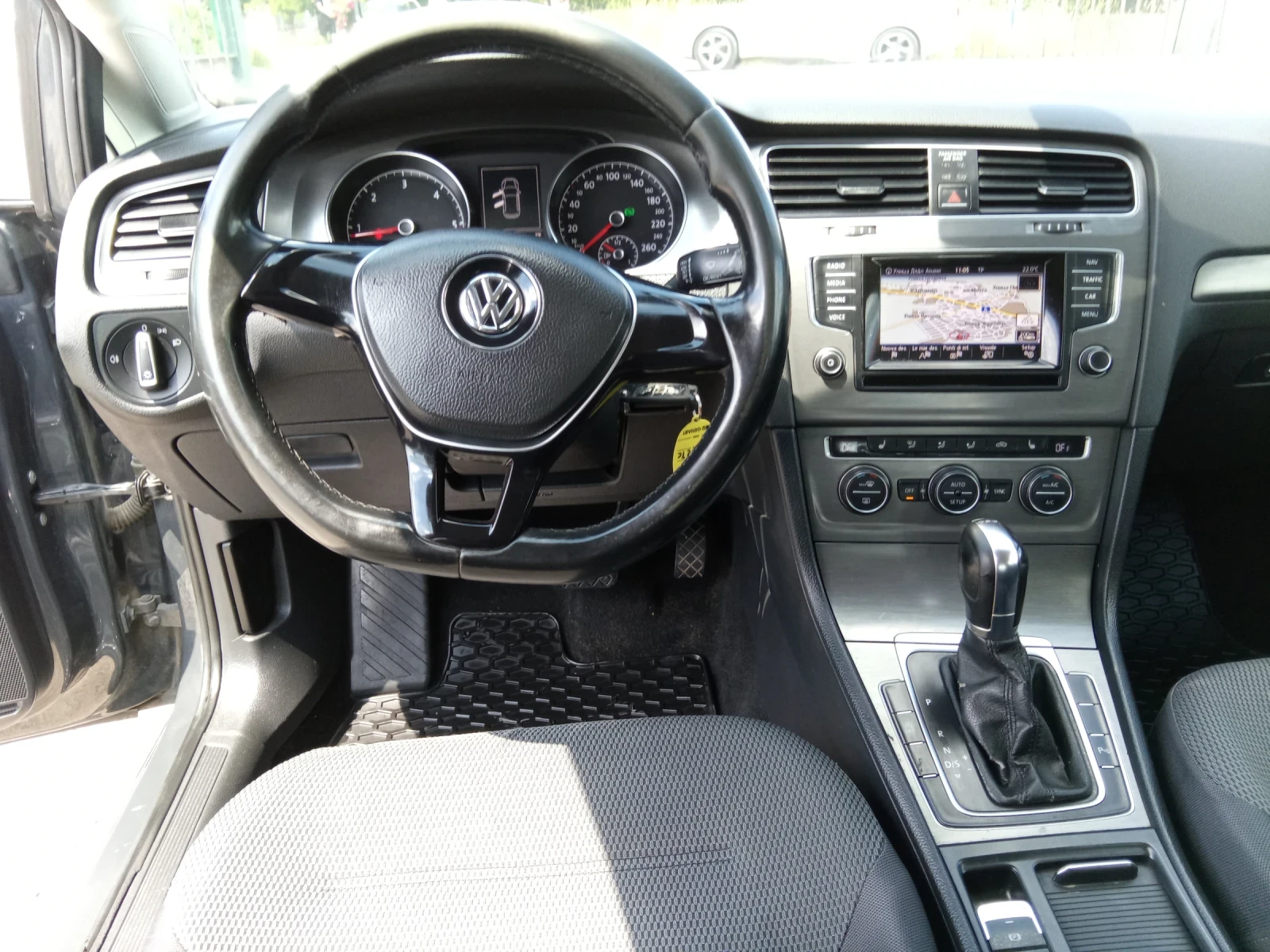 VW Golf 2.0TDI 150p.s, снимка 12 - Автомобили и джипове - 54832340