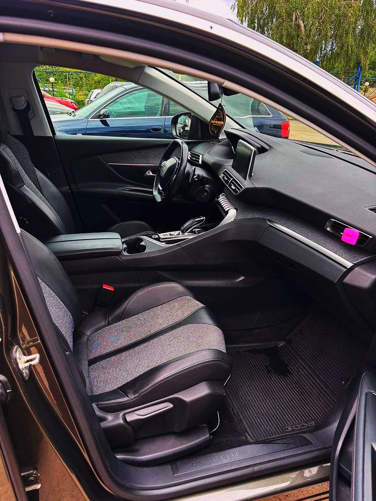 Peugeot 3008, снимка 6 - Автомобили и джипове - 55216736