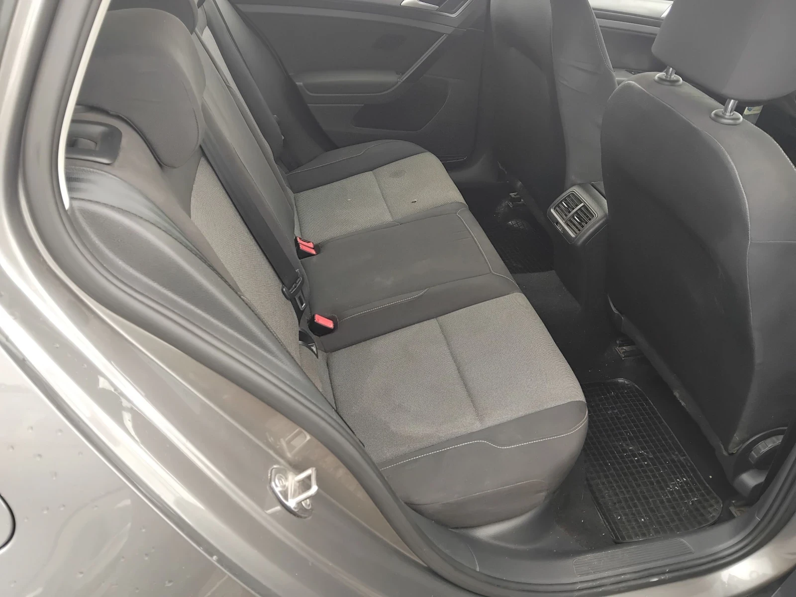 VW Golf 1.4TGi110ксМЕТАН, снимка 16 - Автомобили и джипове - 55433099