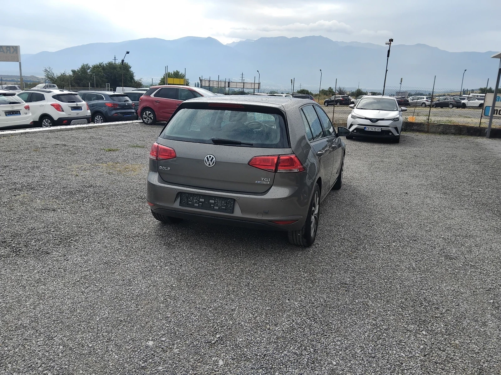 VW Golf 1.4TGi110ксМЕТАН, снимка 2 - Автомобили и джипове - 55433099