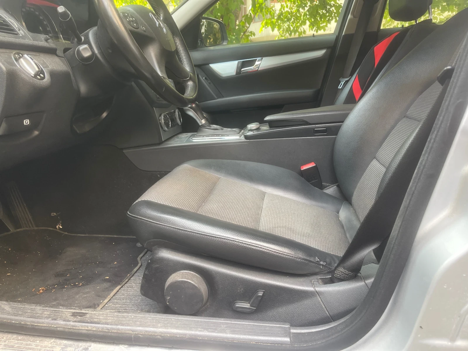 Mercedes-Benz C 220 220 cdi navi 170 ps, снимка 4 - Автомобили и джипове - 55491537