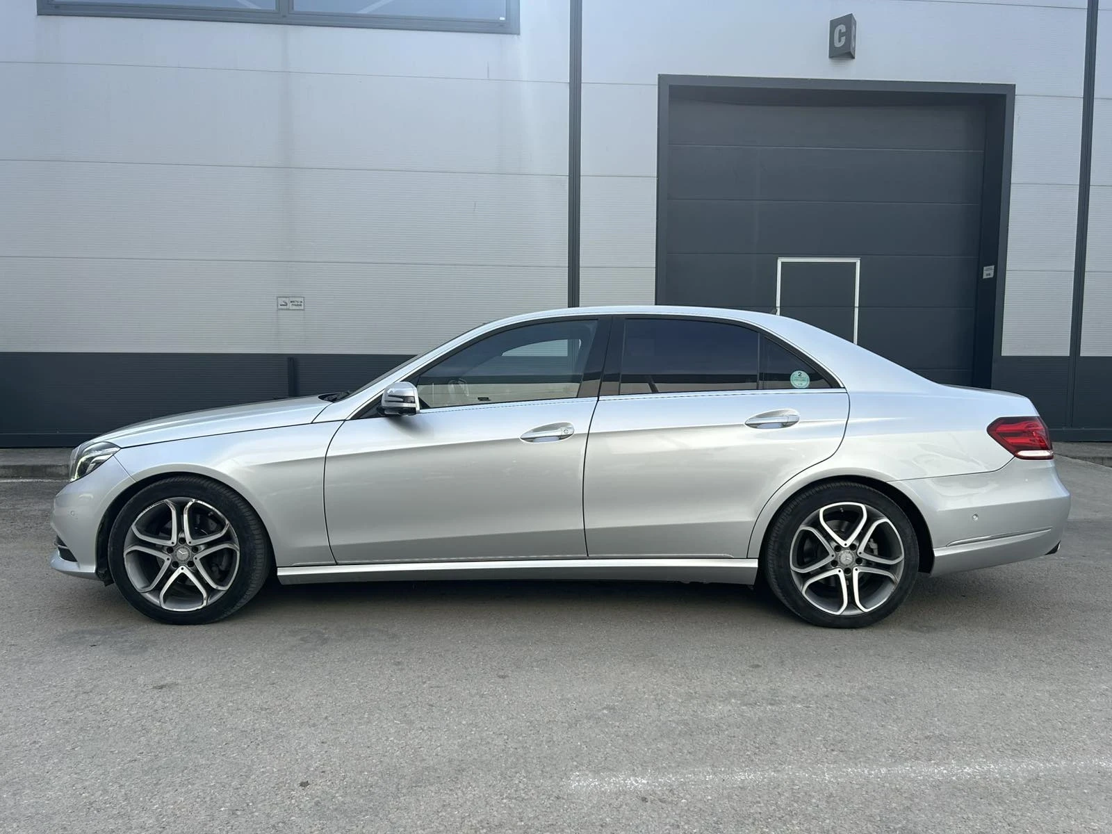 Mercedes-Benz E 250 D 4MATIC | Mobile.bg � ����������� 2