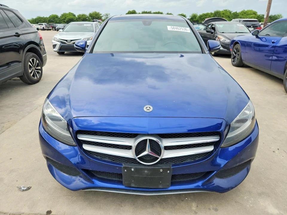 Mercedes-Benz C 300 Koжа / Панорама / Ел. седалки / ПРОГНОЗНА ЦЕНА до , снимка 5 - Автомобили и джипове - 55617638