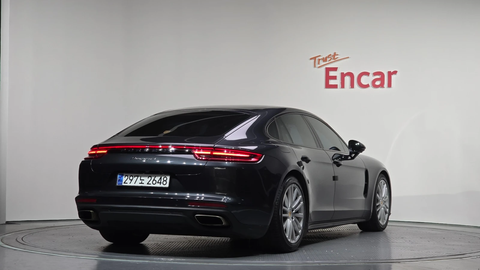 Porsche Panamera 3.0 AWD, снимка 2 - Автомобили и джипове - 55720515