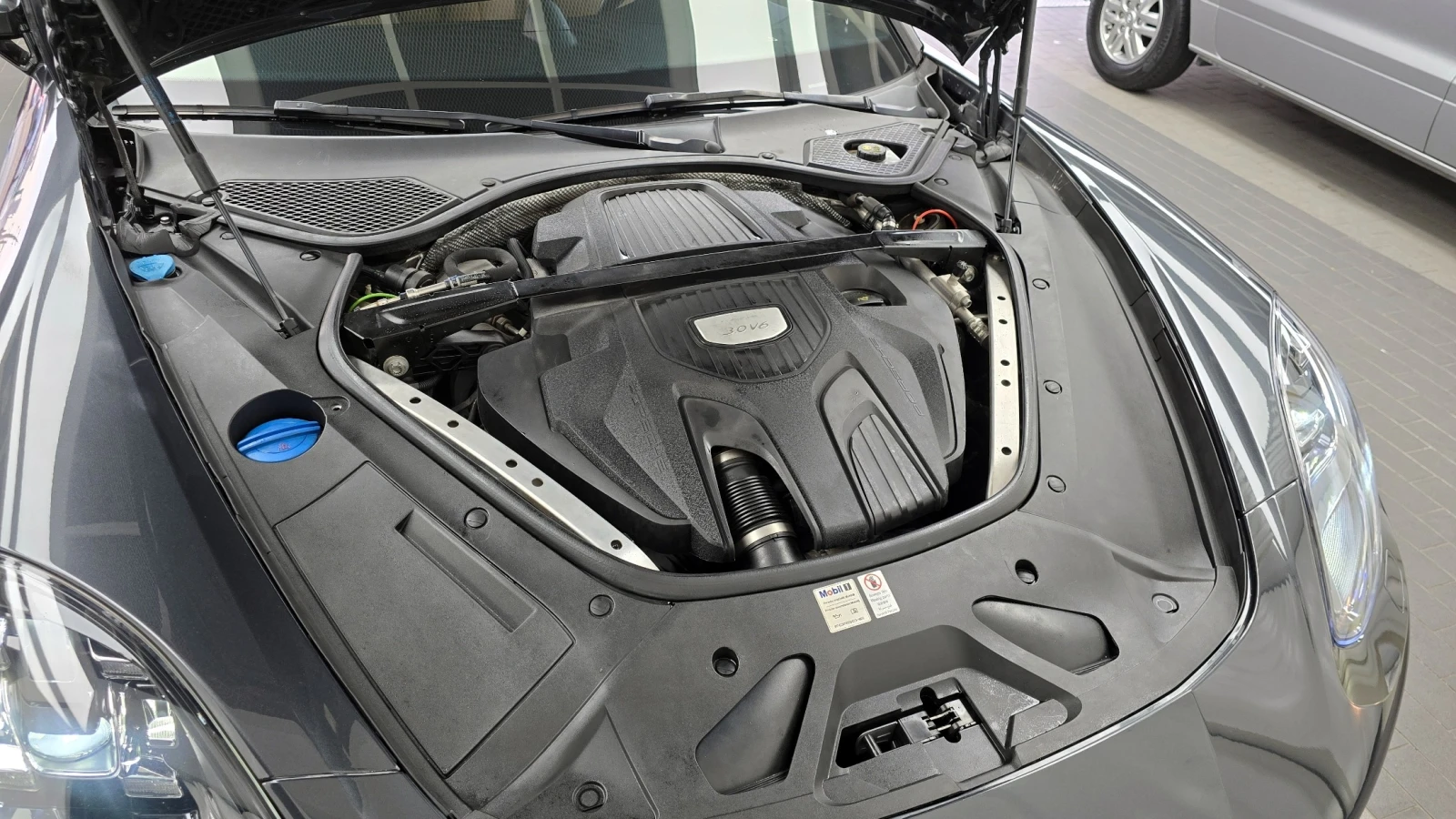 Porsche Panamera 3.0 AWD, снимка 6 - Автомобили и джипове - 55720515