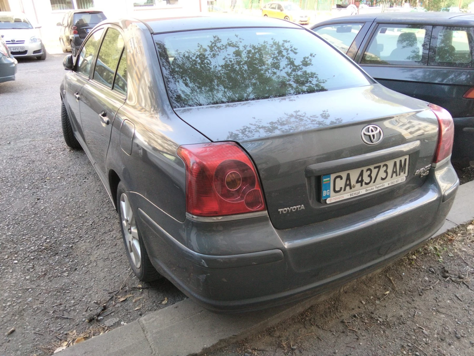 Toyota Avensis D4D, снимка 2 - Автомобили и джипове - 56046105