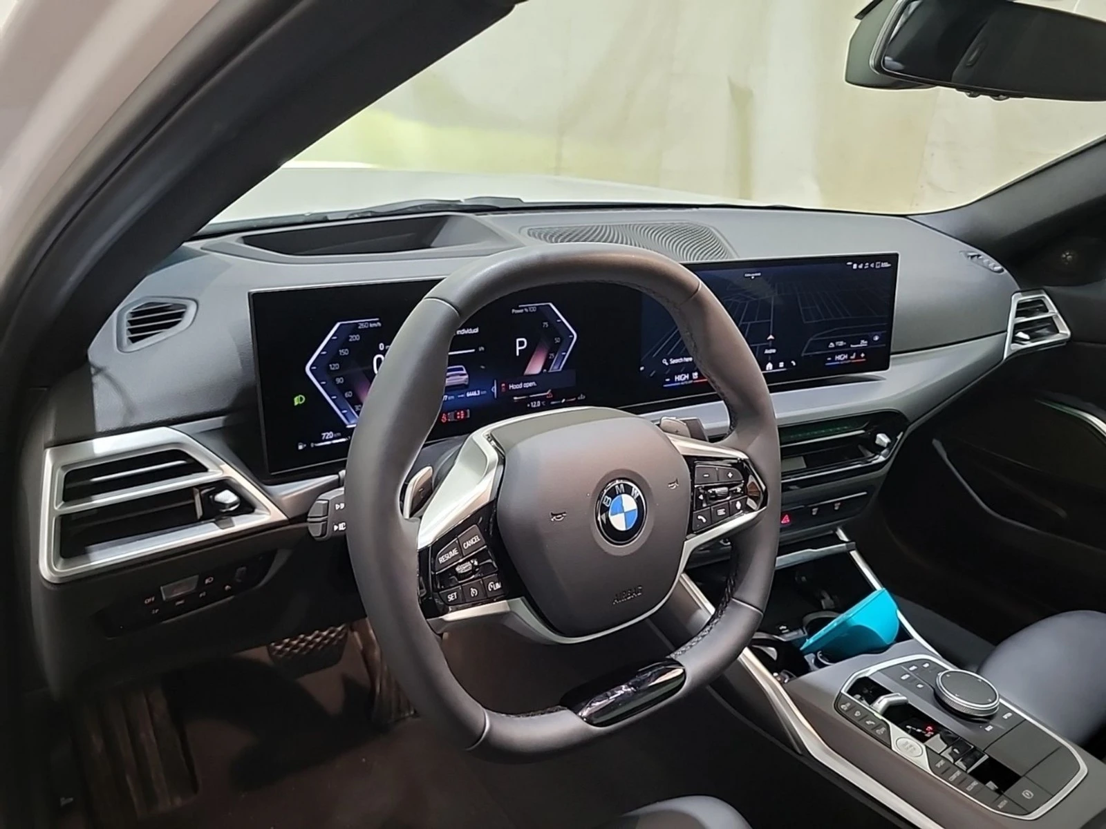 BMW 330 I XDRIVE , снимка 12 - Автомобили и джипове - 56564476