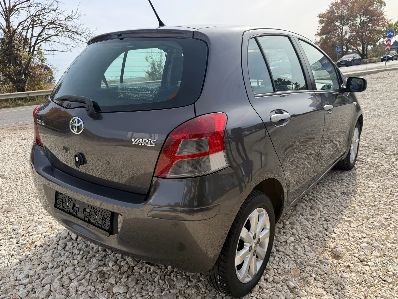 Toyota Yaris 1.4D4D/90p.s-Facelift/Klima-5 vrati | Mobile.bg � ����������� 3