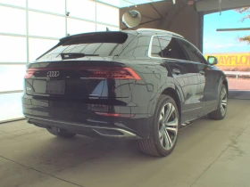 Audi Q8 MATRIX* BANG* OLUFSEN* 360КАМЕРА* ОБДУХВАНЕ* , снимка 2