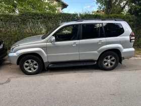 Toyota Land cruiser J120 PRADO 7+ 1 места, снимка 1