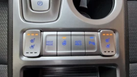 Hyundai Kona 64KWh/Premium/Шибедах/SOH98% - 36750 лв. - 58541155 | Car24.bg