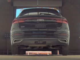 Audi Q8 MATRIX* BANG* OLUFSEN* 360КАМЕРА* ОБДУХВАНЕ* , снимка 6