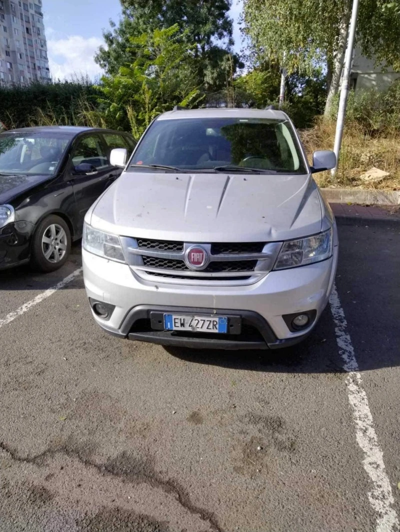 Fiat Freemont, снимка 1 - Автомобили и джипове - 39417473