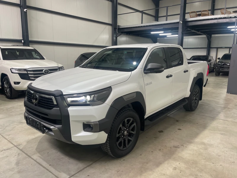 Toyota Hilux 2.8 D-4D НОВА INVINCIBLE JBL ЛИЗИНГ, снимка 3 - Автомобили и джипове - 47378941