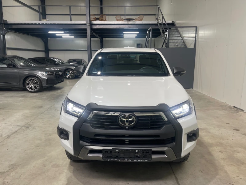 Toyota Hilux 2.8 D-4D НОВА INVINCIBLE JBL ЛИЗИНГ, снимка 2 - Автомобили и джипове - 47378941