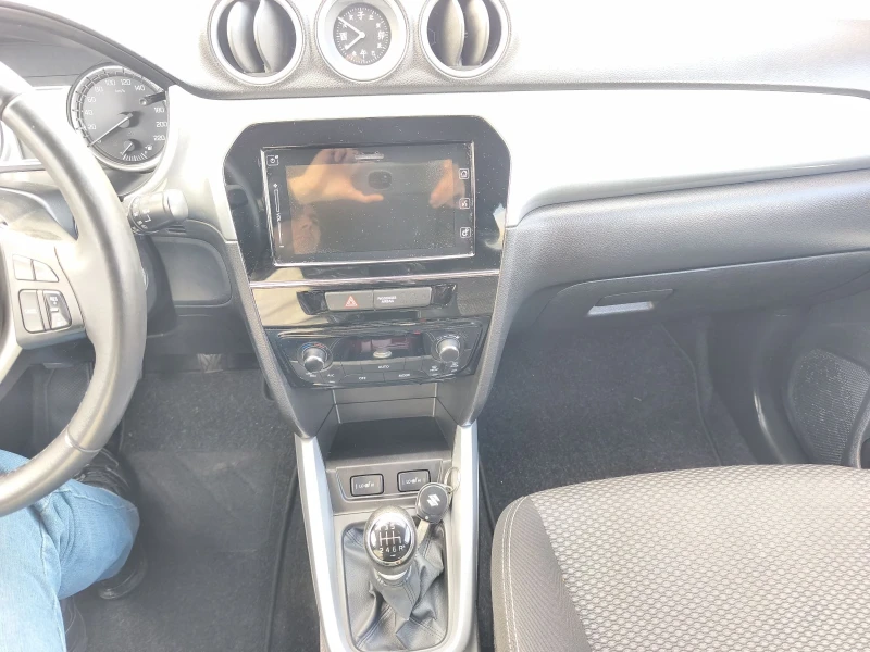 Suzuki Vitara 1.6 DDiS 120hp, снимка 15 - Автомобили и джипове - 53273608