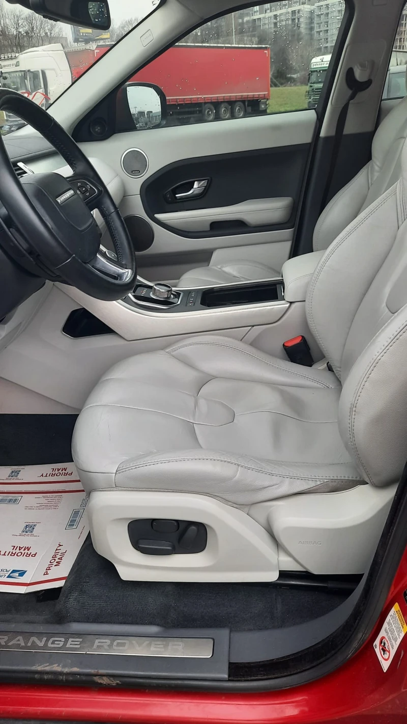 Land Rover Range Rover Evoque, снимка 5 - Автомобили и джипове - 53356673