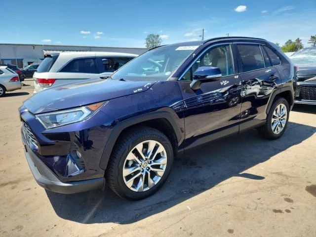 Toyota Rav4 XLE Premium, снимка 2 - Автомобили и джипове - 53651487