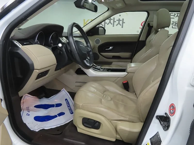 Land Rover Range Rover Evoque 2.2 Sd4 Pure, снимка 5 - Автомобили и джипове - 55216191