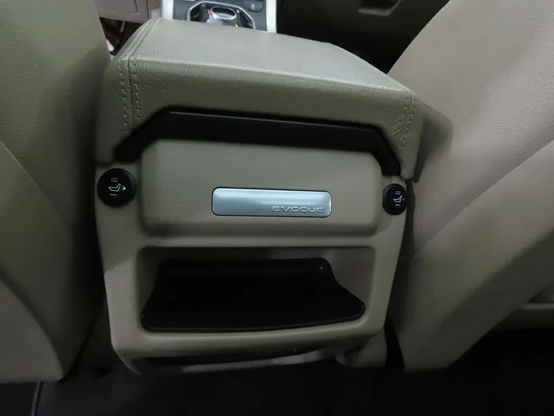 Land Rover Range Rover Evoque 2.2 Sd4 Pure, снимка 13 - Автомобили и джипове - 55216191