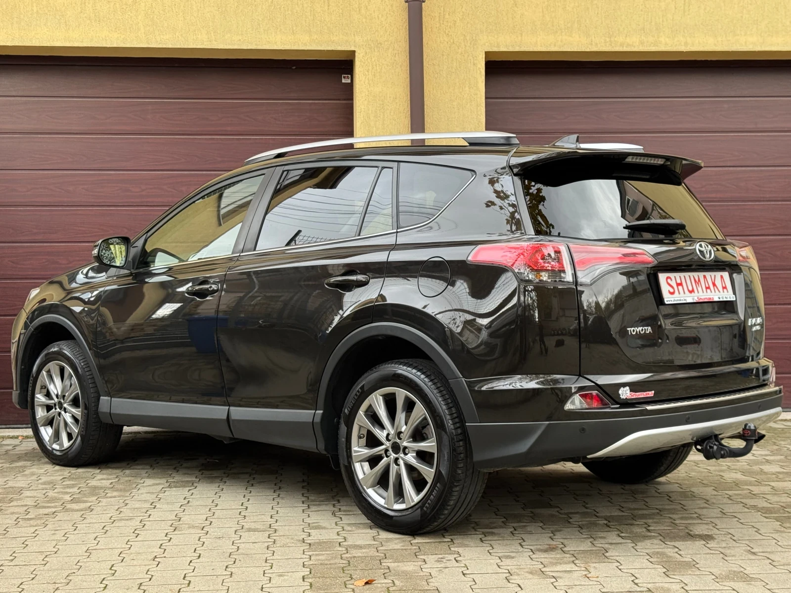 Toyota Rav4 2.0i * 4X4* ПЪЛНА СЕРВИЗНА ИСТОРИЯ В ТОЙОТА! - изображение 4