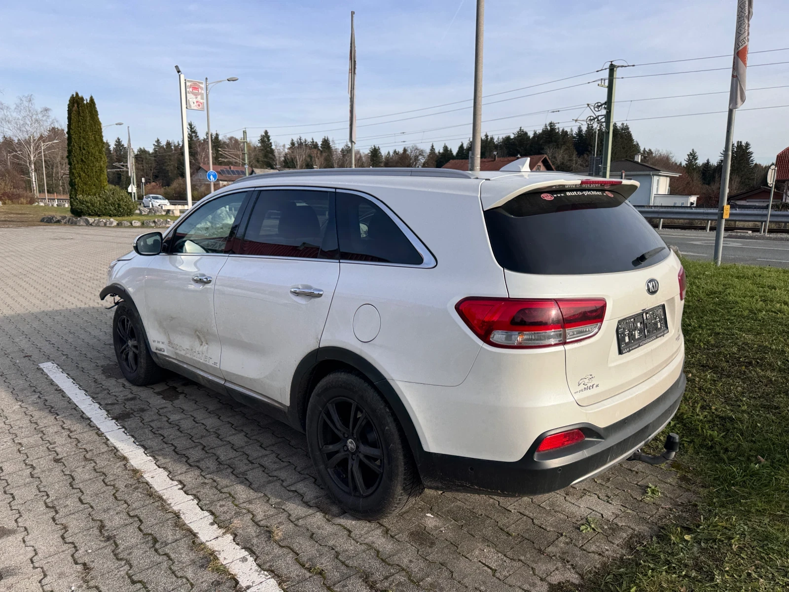 Kia Sorento 2.0crdi/200кс/4x4/Auto/Koja/Camera360/Distronic/ - изображение 2