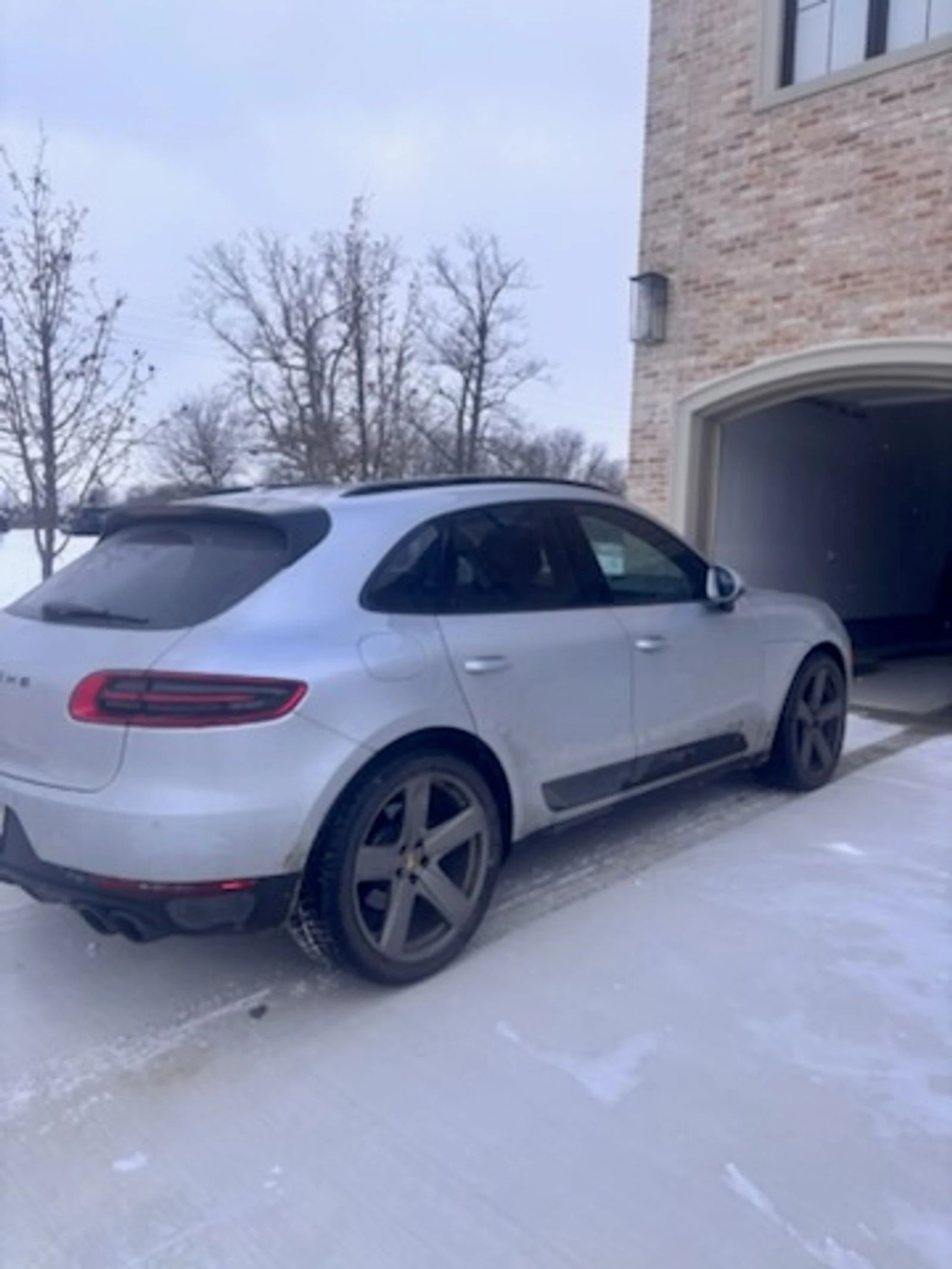 Porsche Macan CARFAX АВТО КРЕДИТ  - изображение 4