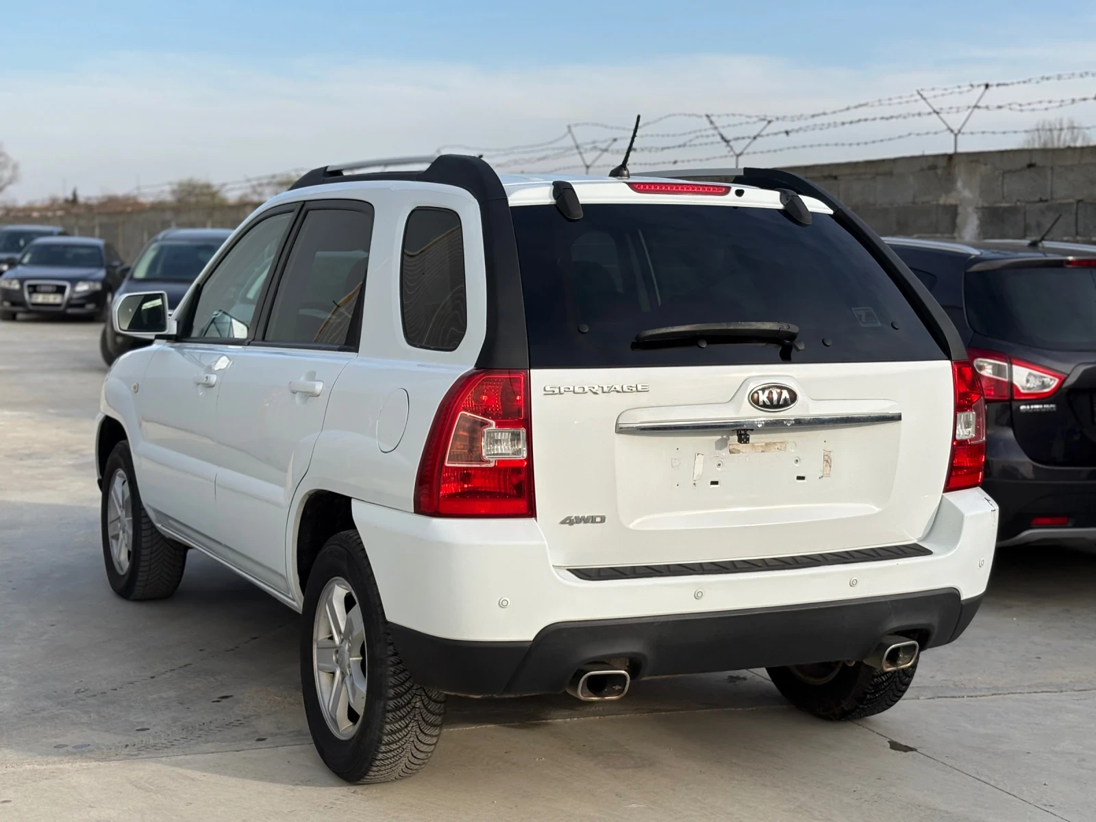 Kia Sportage 2.0 CRDI 140кс* 4x4* Facelift* Navi*  - изображение 5