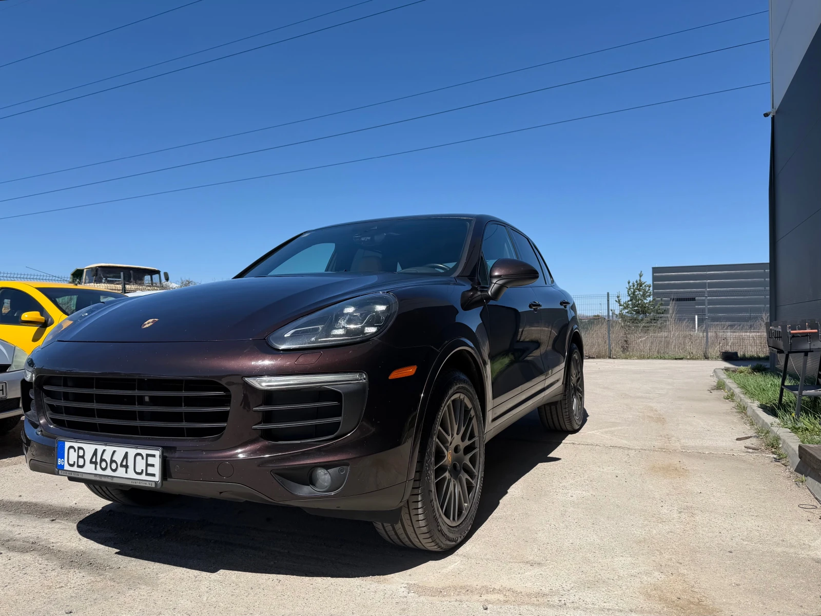 Porsche Cayenne Platinum Edition, снимка 3 - Автомобили и джипове - 54130811