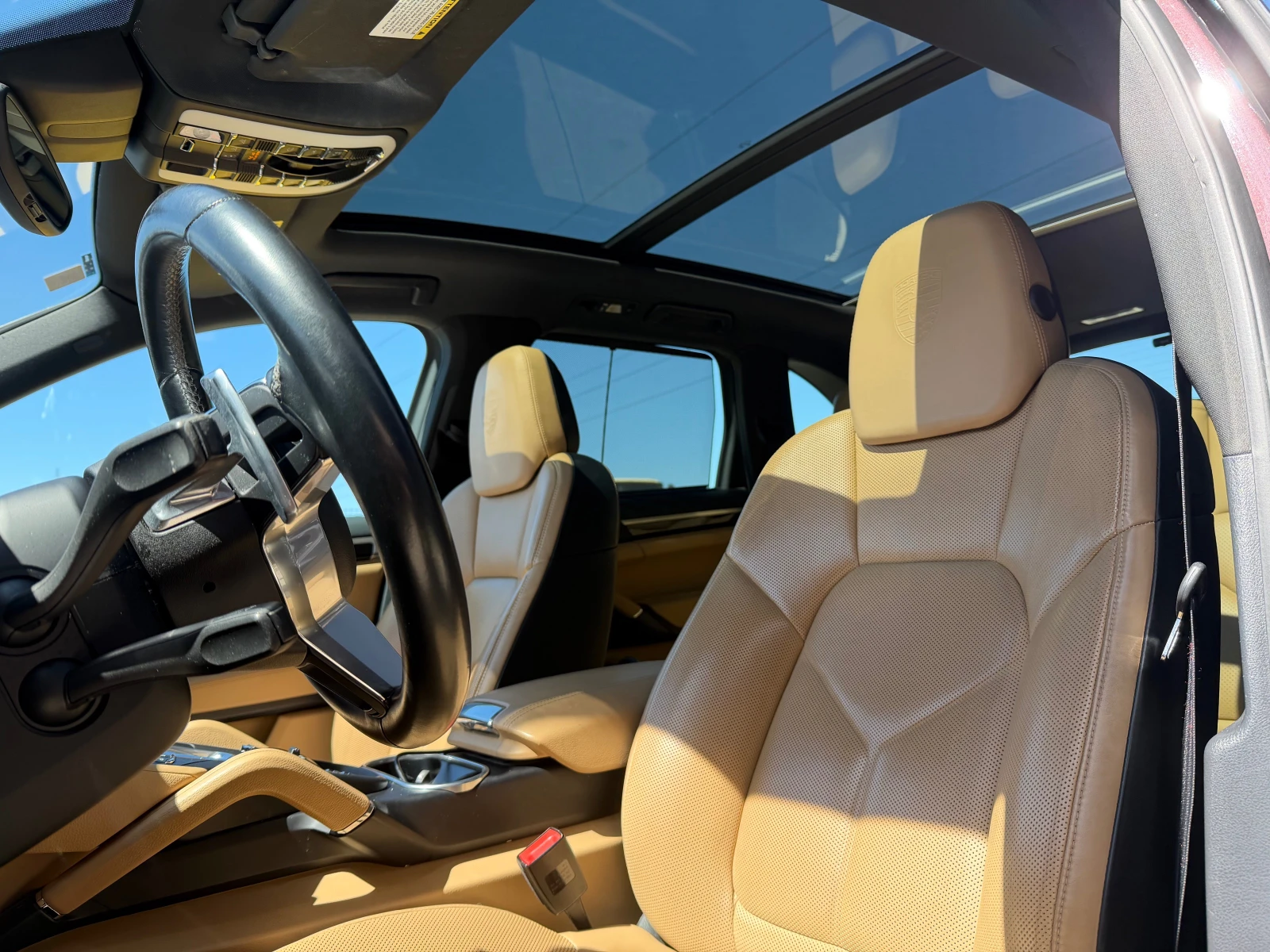 Porsche Cayenne Platinum Edition, снимка 10 - Автомобили и джипове - 54130811