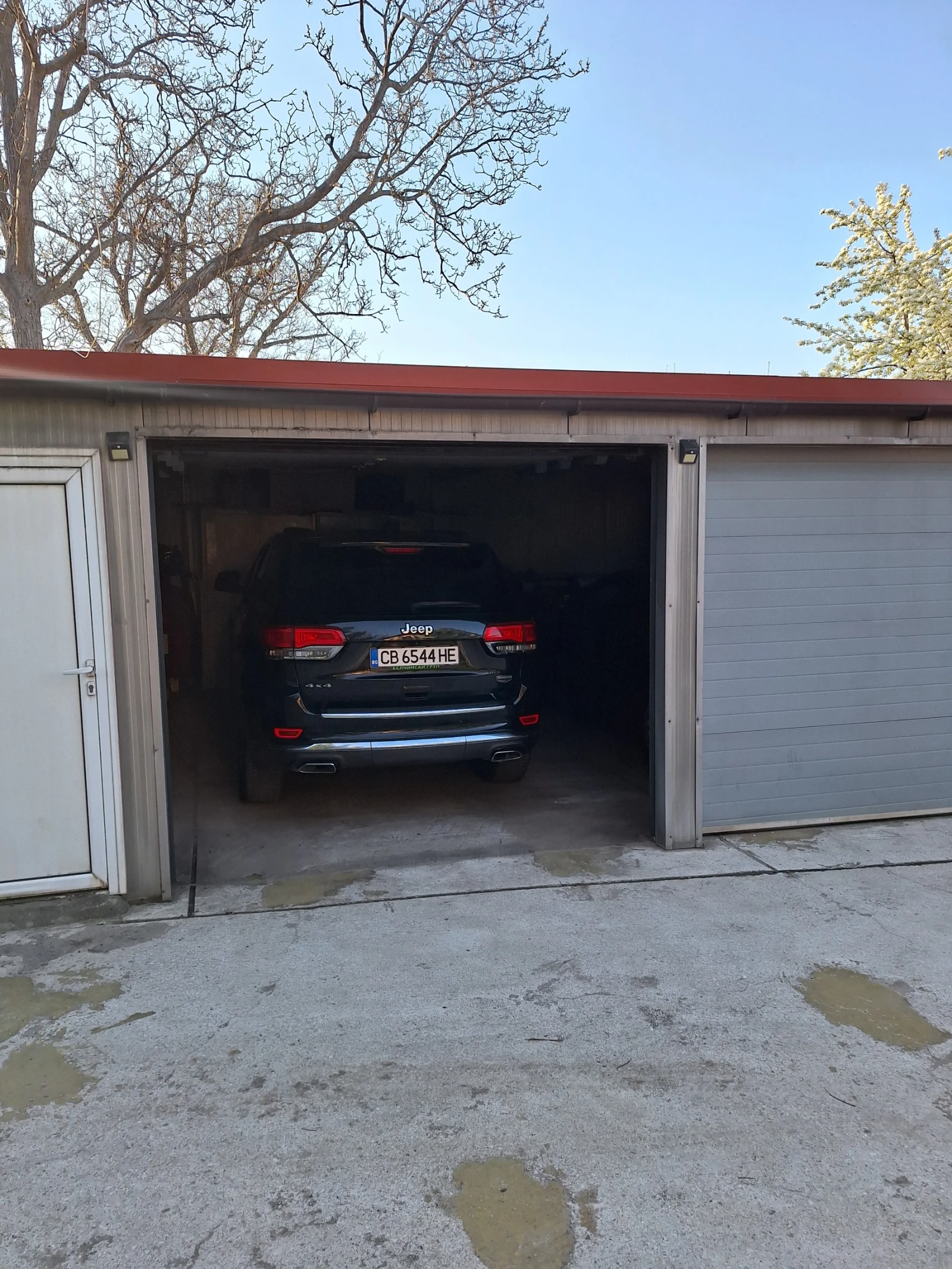 Jeep Grand cherokee HEMI+ ГАЗОВА УРЕДБА КМР, снимка 17 - Автомобили и джипове - 54243615