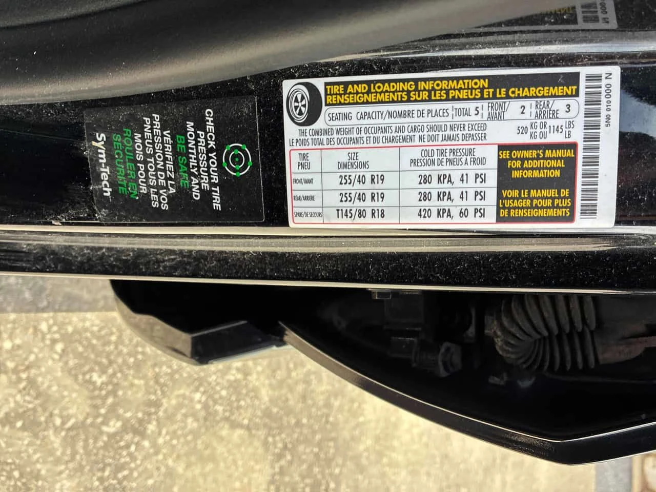 VW Tiguan * Highline * CARFAX * ПОДГРЕВИ * KEYLESS * ПАНО, снимка 12 - Автомобили и джипове - 54931245