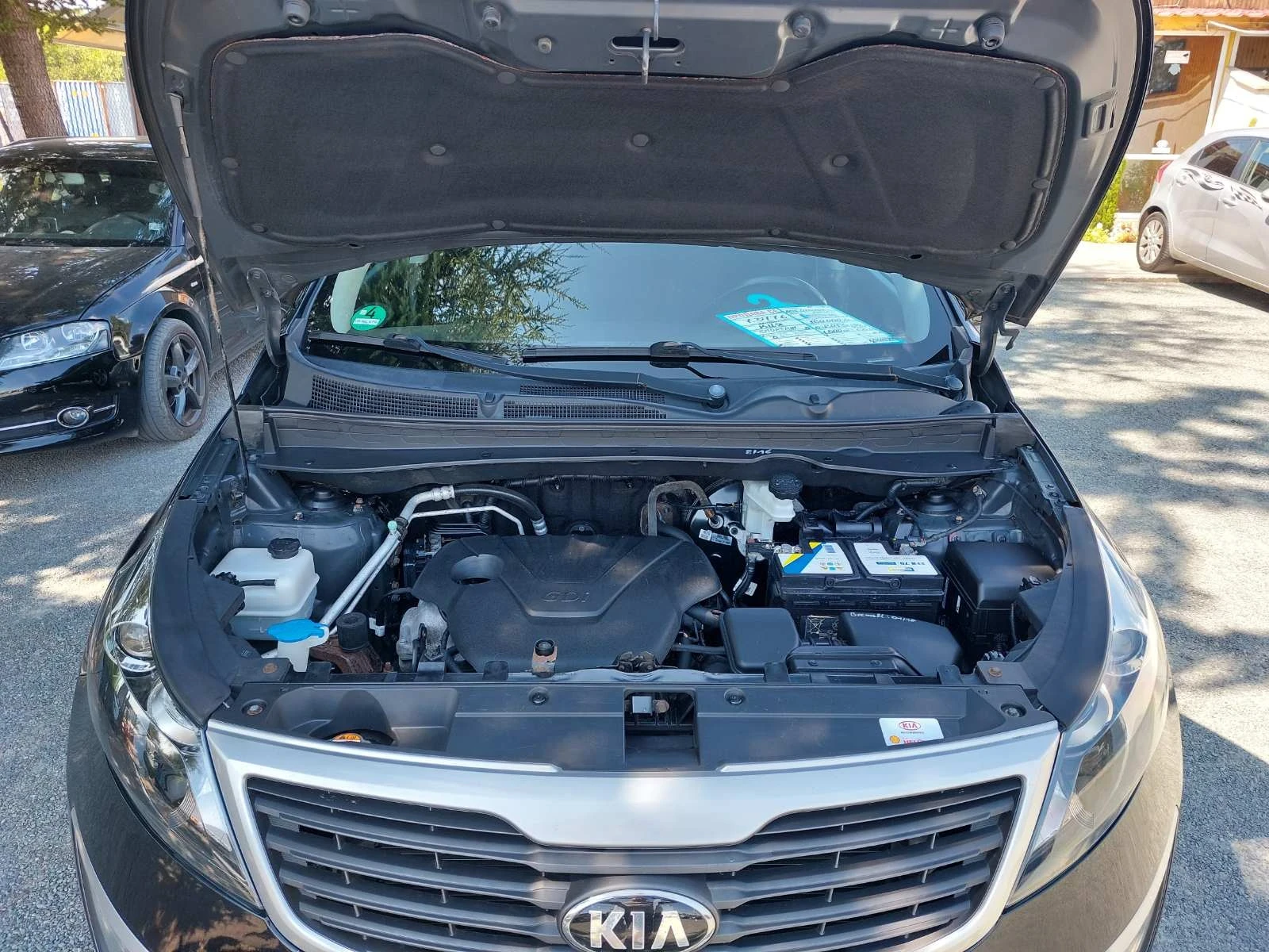 Kia Sportage 1.6, 6ск, снимка 11 - Автомобили и джипове - 55725405