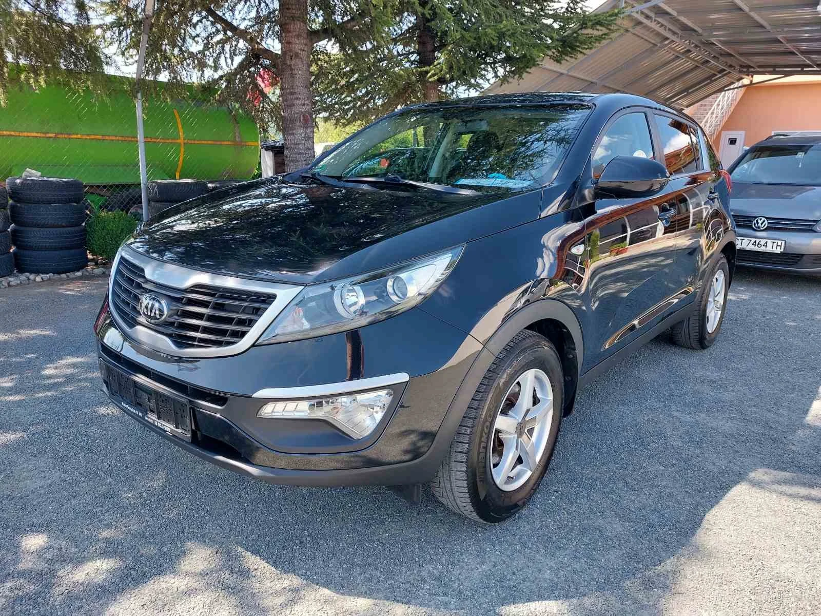 Kia Sportage 1.6, 6ск, снимка 2 - Автомобили и джипове - 55725405