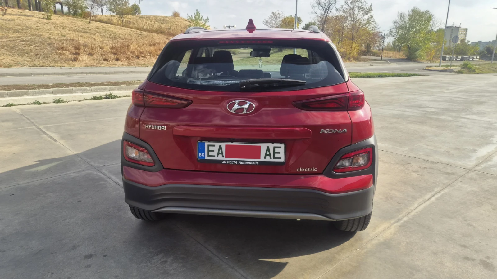 Hyundai Kona, снимка 6 - Автомобили и джипове - 56658101