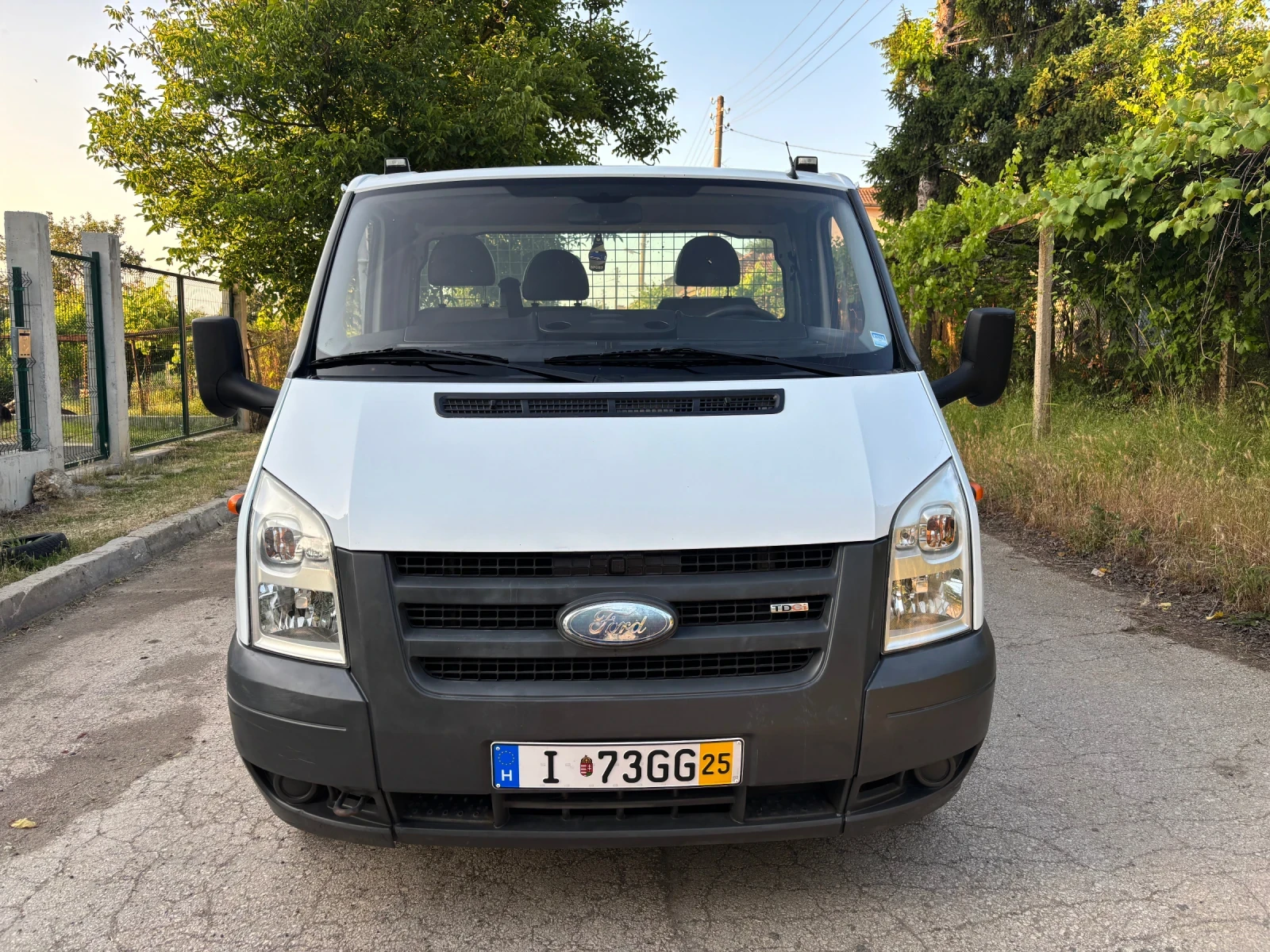 Ford Transit F350 - изображение 2
