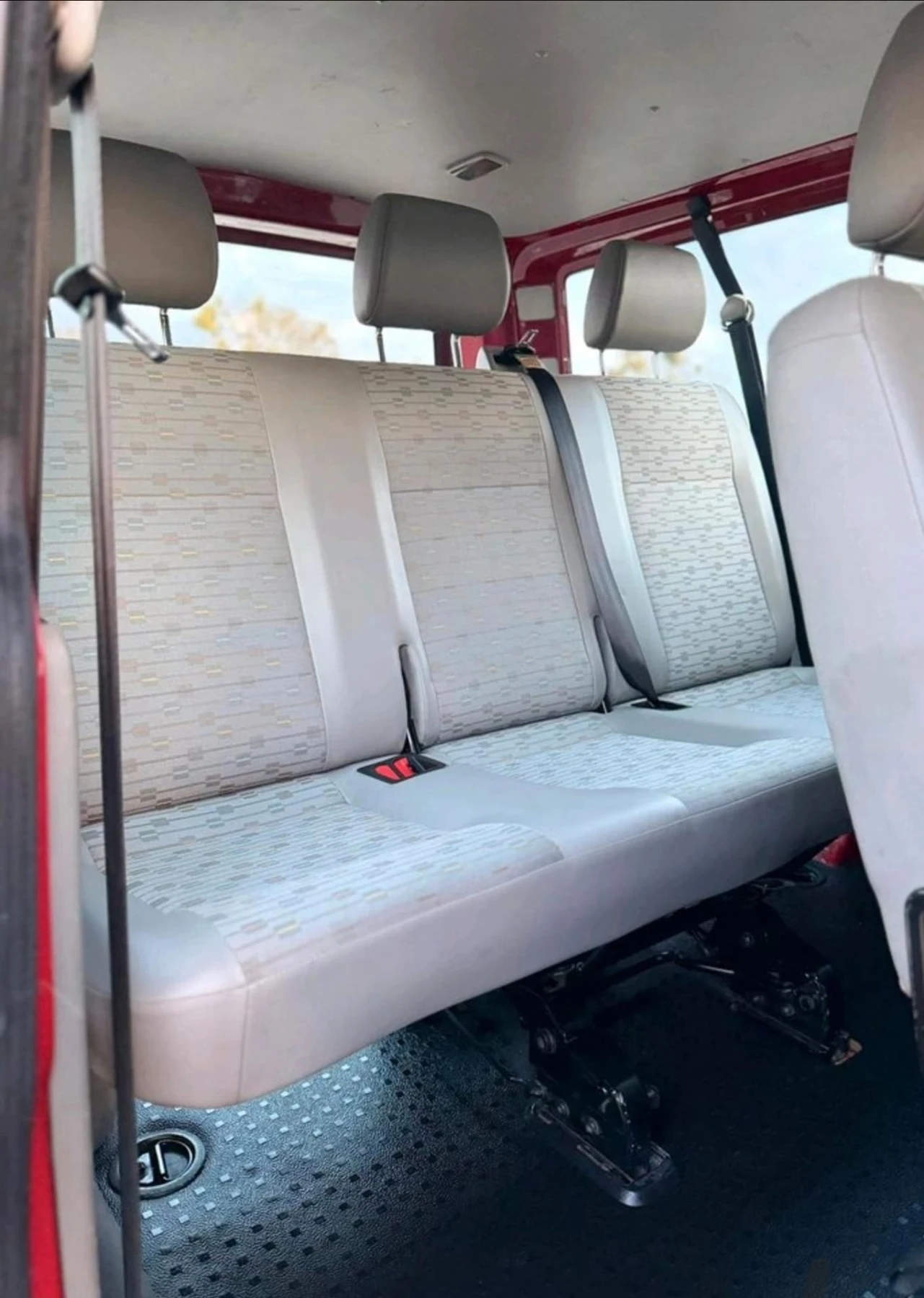 VW T5, снимка 4 - Бусове и автобуси - 54156442