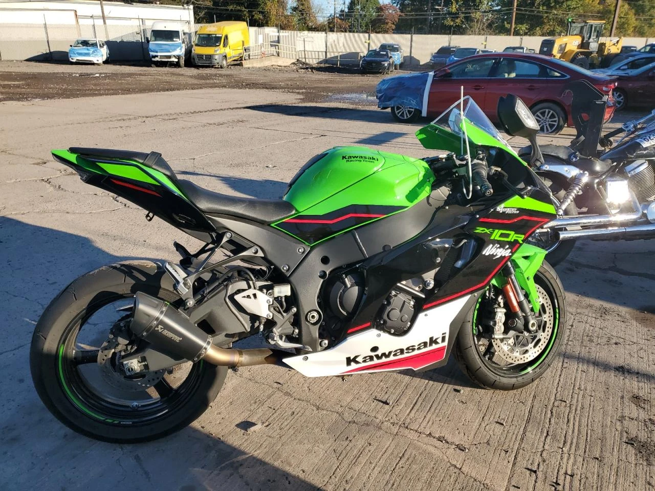 Kawasaki Ninja ZX10R* AKRAPOVIC