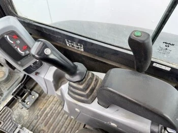 Багер Kubota KX027-4 - изображение 7