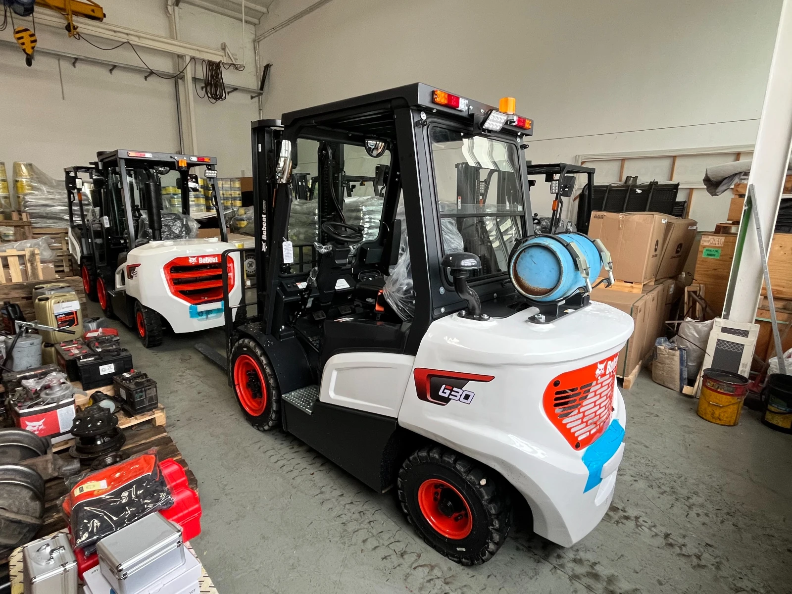 ������� Bobcat G30NXP | Mobile.bg � ����������� 11