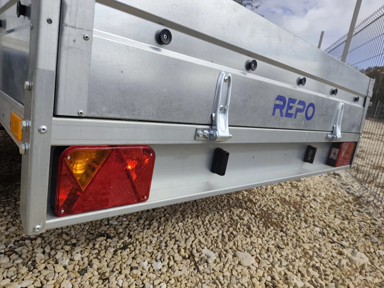 �� ��������� Agados Repo | Mobile.bg � ����������� 2